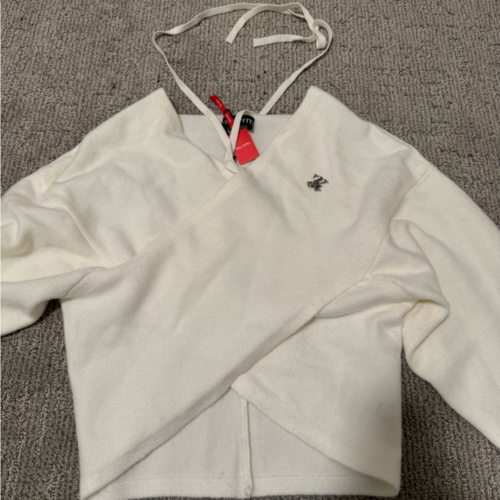 Viapitti Light Cream Off Shoulder Sweater (Brand new with tags)